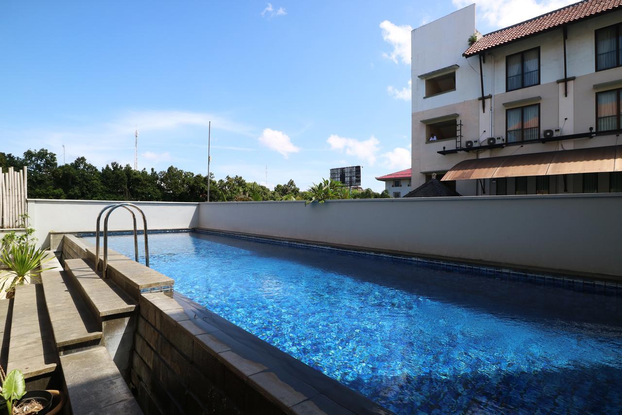 Santosa City Hotel Denpasar Dış mekan fotoğraf