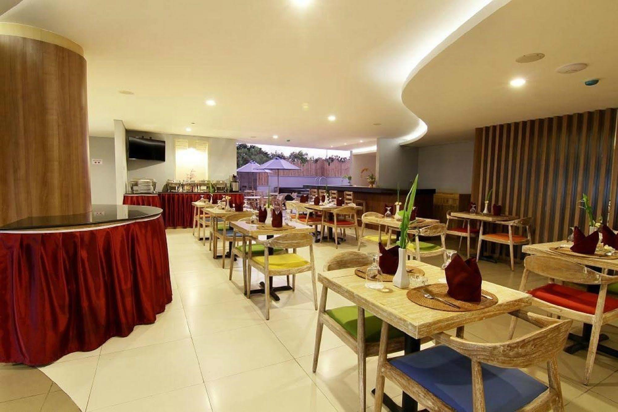 Santosa City Hotel Denpasar Dış mekan fotoğraf