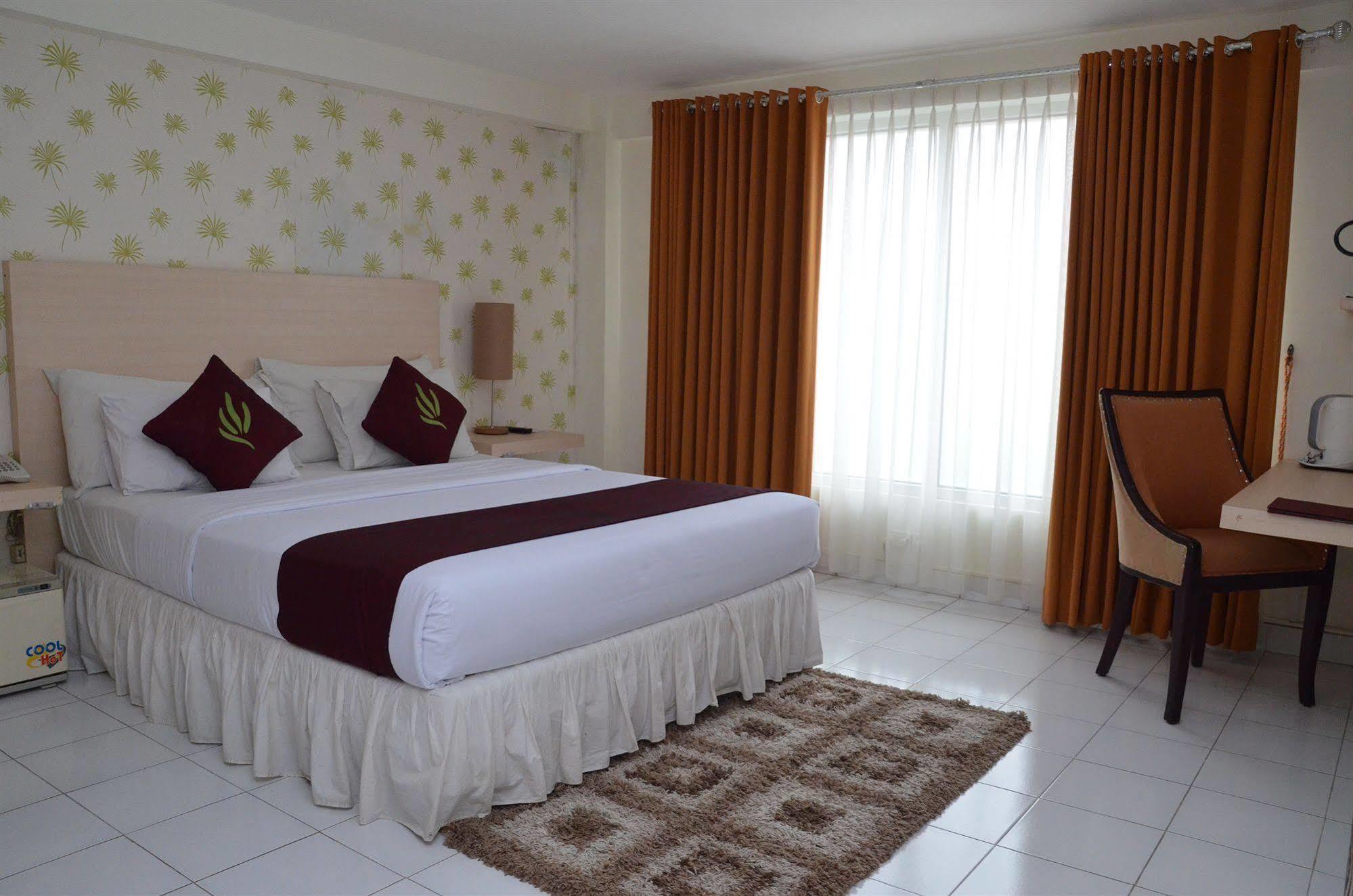 Santosa City Hotel Denpasar Dış mekan fotoğraf